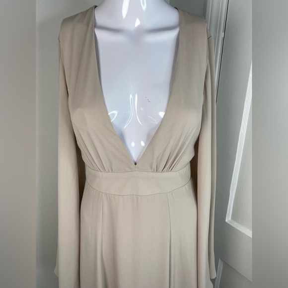 SHOW ME YOUR MUMU SMYM Venus Flare Maxi Show Me The Ring Dress - Picture 16 of 16